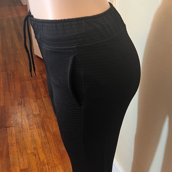 HAN KJOBENHAVN Women’s Sweatpants - Picture 7 of 10